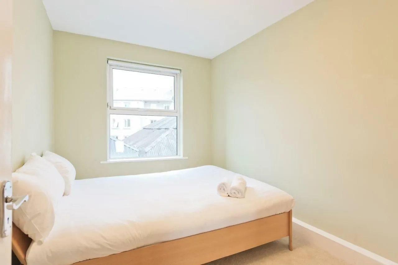 The Arthur Guinness Suite - Hiphipstay Dublin